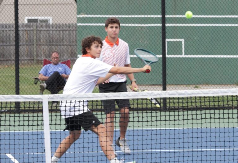 Sturgis tennis ends regular season with win over Edwardsburg