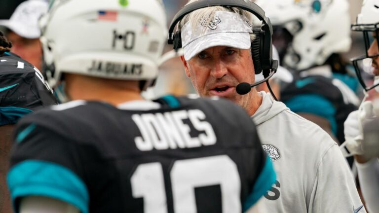 Doug Pederson to reporters on Mac Jones interception: “You guys wouldn’t figure it out”