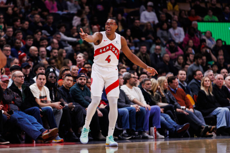 Raptors star Scottie Barnes leaves loss to Knicks early with ankle injury after collision with Karl-Anthony Towns